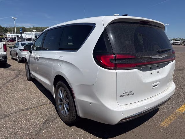 2023 Bright White Clearcoat Chrysler Pacifica Touring L AWD Van