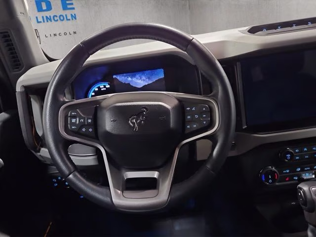 2022 Shadow Black Ford Bronco Badlands 4X4 SUV