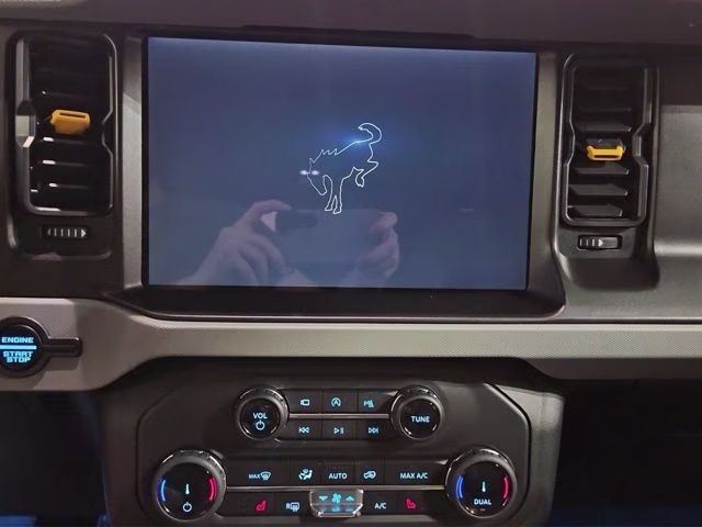 2022 Shadow Black Ford Bronco Badlands 4X4 SUV