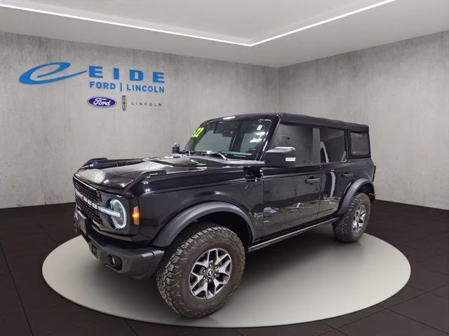 2022 Shadow Black Ford Bronco Badlands 4X4 SUV