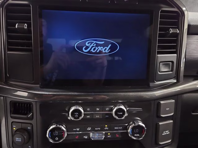 2021 Velocity Blue Metallic Ford F-150 XLT 4X4 Truck