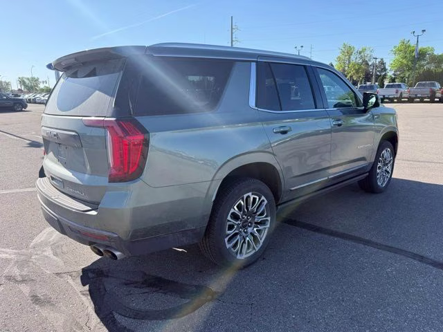 2023 Frosted Pine Metallic GMC Yukon Denali Ultimate 4X4 SUV