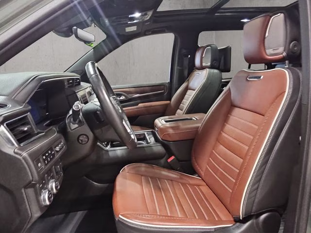 2023 Frosted Pine Metallic GMC Yukon Denali Ultimate 4X4 SUV