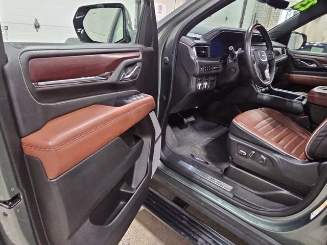2023 Frosted Pine Metallic GMC Yukon Denali Ultimate 4X4 SUV