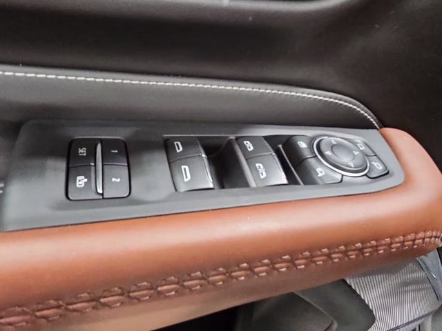 2023 Frosted Pine Metallic GMC Yukon Denali Ultimate 4X4 SUV