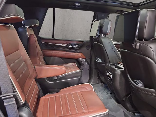 2023 Frosted Pine Metallic GMC Yukon Denali Ultimate 4X4 SUV