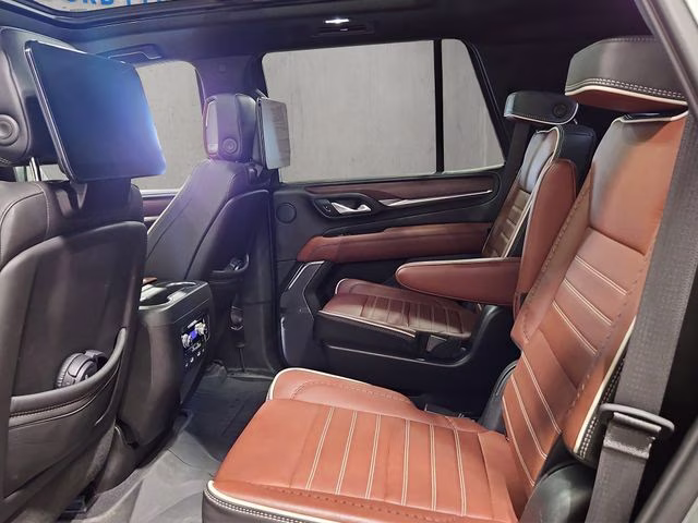 2023 Frosted Pine Metallic GMC Yukon Denali Ultimate 4X4 SUV