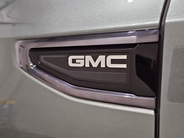 2023 Frosted Pine Metallic GMC Yukon Denali Ultimate 4X4 SUV
