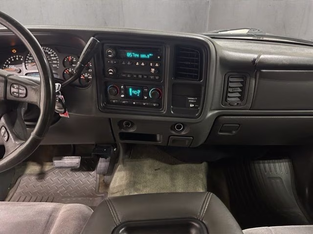 2004 Silver Birch Metallic GMC Sierra 1500 SLE 4X4 Truck