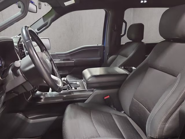 2021 Velocity Blue Metallic Ford F-150 XLT 4X4 Truck