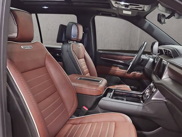 2023 Frosted Pine Metallic GMC Yukon Denali Ultimate 4X4 SUV