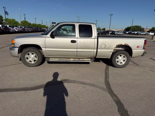 2004 Beige / Tan GMC Sierra 1500 SLE 4X4 Truck