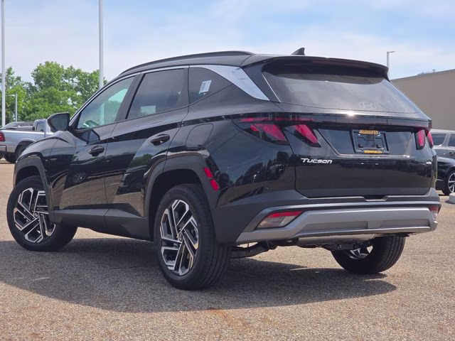 2026 Phantom Black Hyundai Tucson SEL AWD SUV