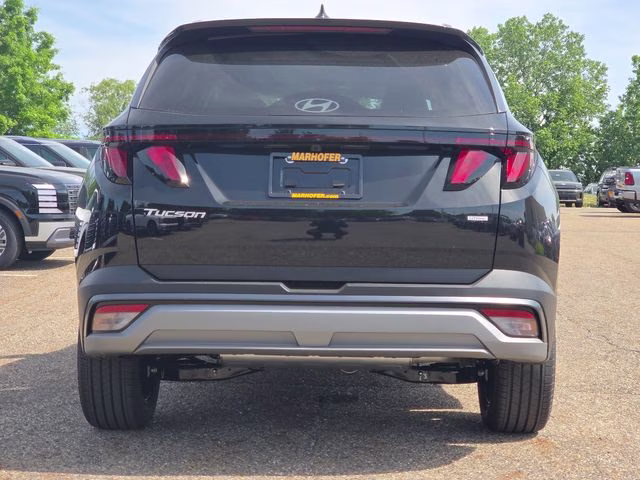 2026 Phantom Black Hyundai Tucson SEL AWD SUV
