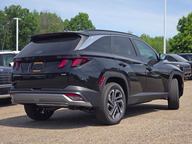 2026 Phantom Black Hyundai Tucson SEL AWD SUV