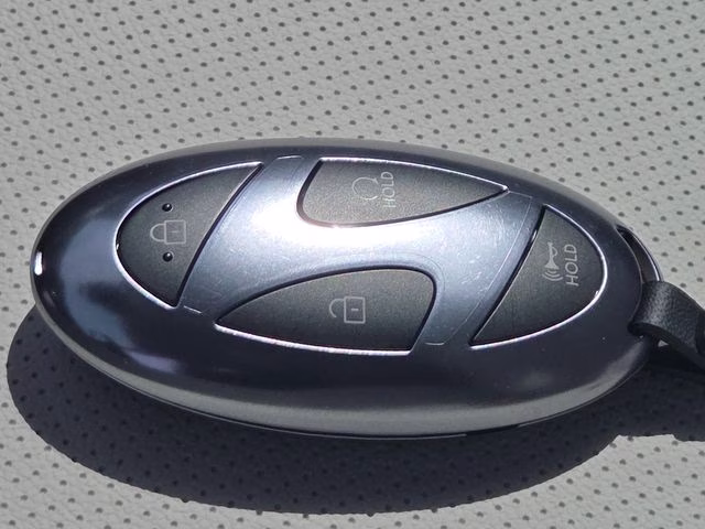 2026 Phantom Black Hyundai Tucson SEL AWD SUV