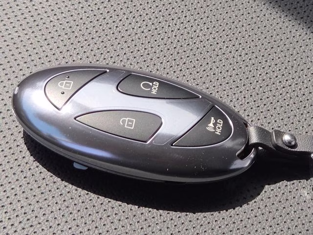 2026 Hampton Gray Hyundai Tucson SEL AWD SUV