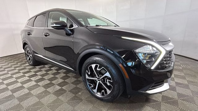 2023 Ebony Black Kia Sportage EX FWD SUV