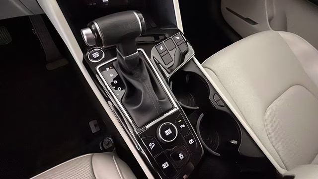 2023 Ebony Black Kia Sportage EX FWD SUV