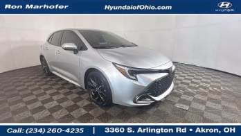 2024 Classic Silver Metallic Toyota Corolla Hatchback XSE FWD Hatchback