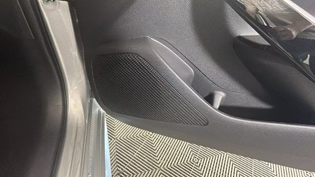 2024 Classic Silver Metallic Toyota Corolla Hatchback XSE FWD Hatchback