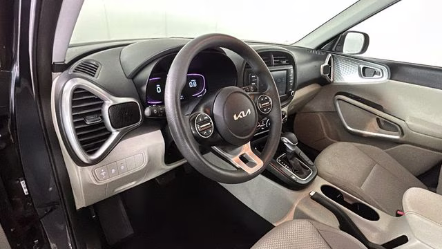 2024 Gravity Gray Kia Soul LX FWD Hatchback