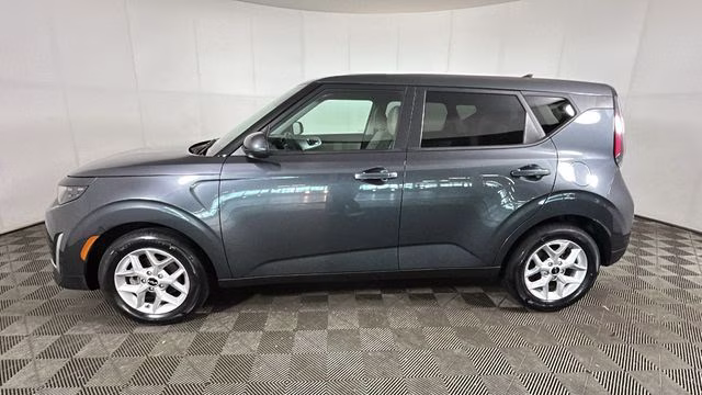 2024 Gravity Gray Kia Soul LX FWD Hatchback