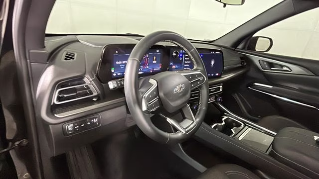 2024 Mosaic Black Metallic Chevrolet Traverse LS AWD SUV