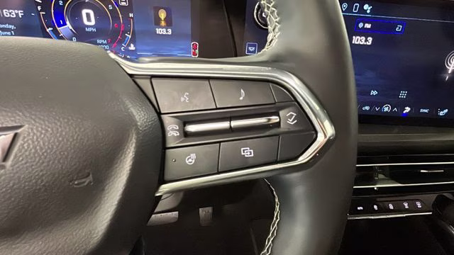 2024 Mosaic Black Metallic Chevrolet Traverse LS AWD SUV