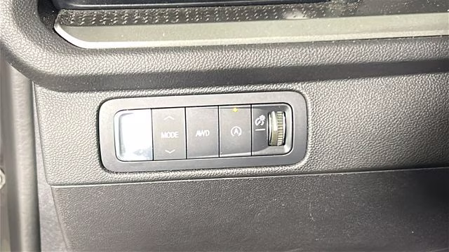 2024 Mosaic Black Metallic Chevrolet Traverse LS AWD SUV