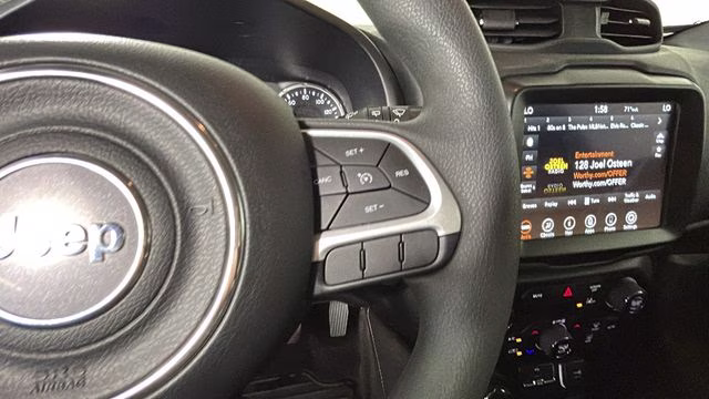 2023 Graphite Gray Jeep Renegade Latitude 4X4 SUV