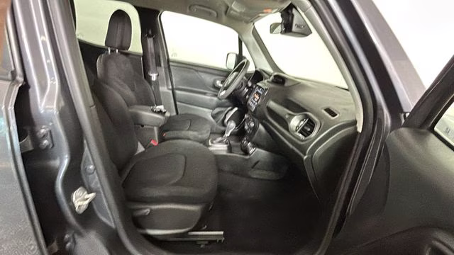 2023 Graphite Gray Jeep Renegade Latitude 4X4 SUV