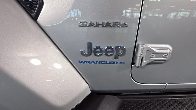 2023 Silver Zynith Clearcoat Jeep Wrangler Sahara 4xe 4X4 SUV