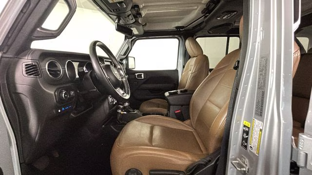 2023 Silver Zynith Clearcoat Jeep Wrangler Sahara 4xe 4X4 SUV