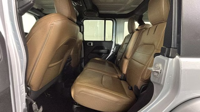 2023 Silver Zynith Clearcoat Jeep Wrangler Sahara 4xe 4X4 SUV