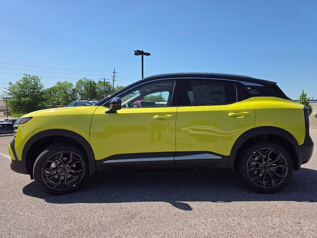 2026 Yuzu Yellow/Super Black Nissan Kicks SR AWD SUV