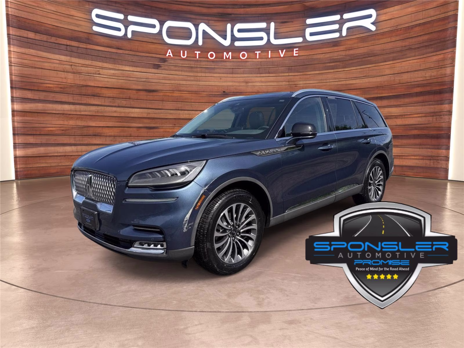 2020 Lincoln Aviator Reserve AWD's photo