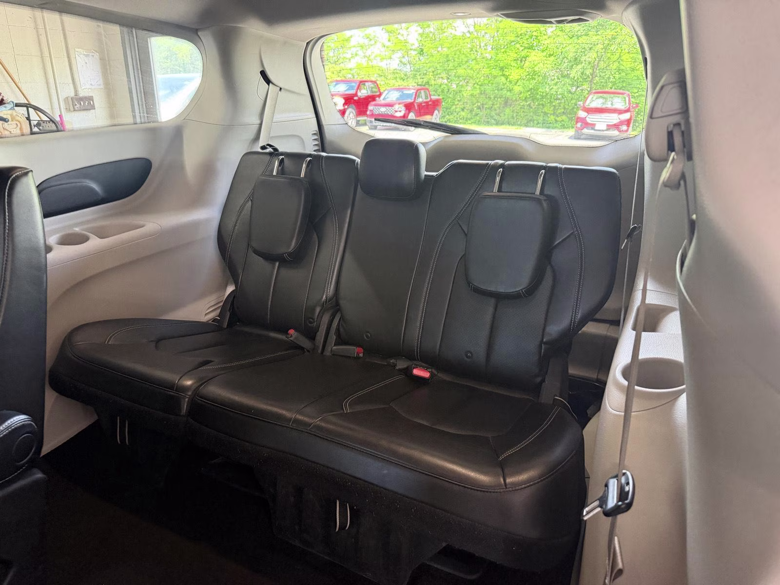2020 Billet Silver Metallic Clearcoat Chrysler Voyager LXI FWD Van