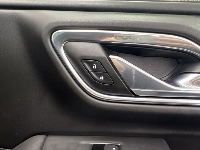2023 Onyx Black GMC Yukon AT4 4X4 SUV