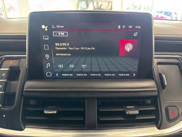 2023 Onyx Black GMC Yukon AT4 4X4 SUV