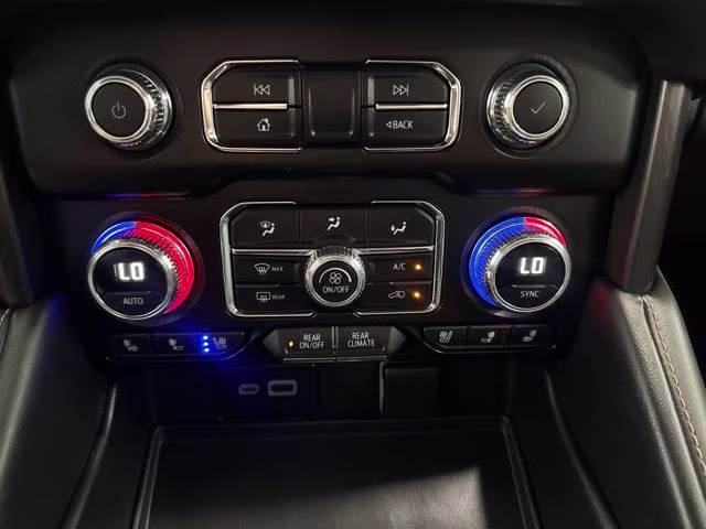2023 Onyx Black GMC Yukon AT4 4X4 SUV