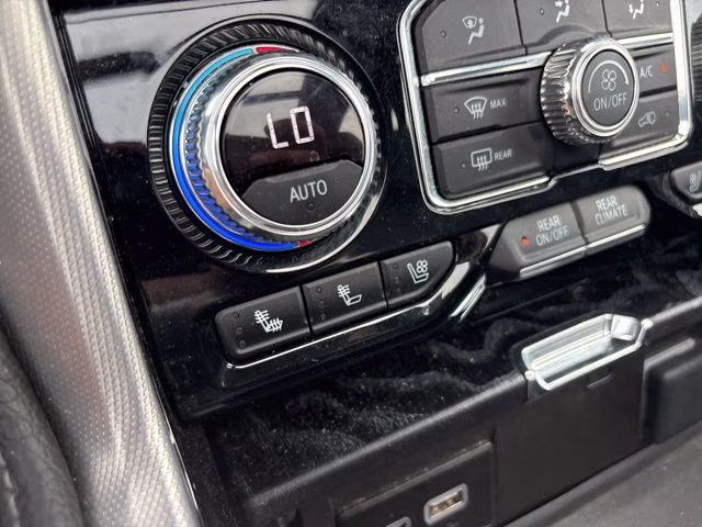 2024 Sterling Metallic GMC Yukon Denali 4X4 SUV