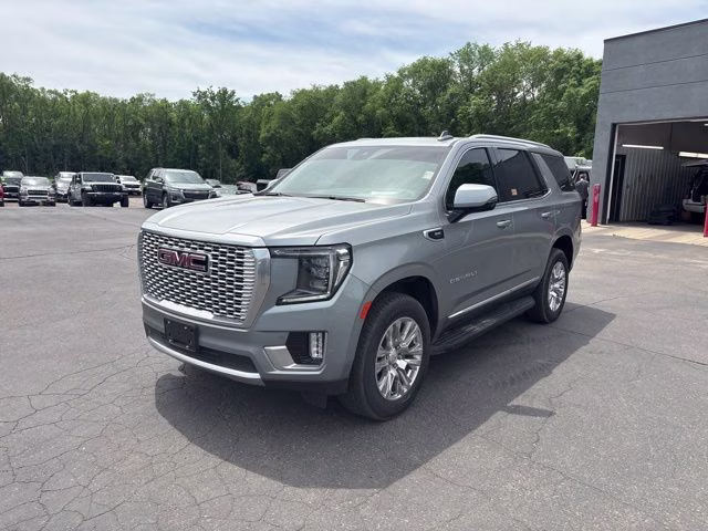 2024 Sterling Metallic GMC Yukon Denali 4X4 SUV