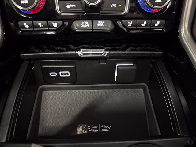 2024 Sterling Metallic GMC Yukon Denali 4X4 SUV