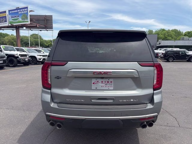 2024 Sterling Metallic GMC Yukon Denali 4X4 SUV