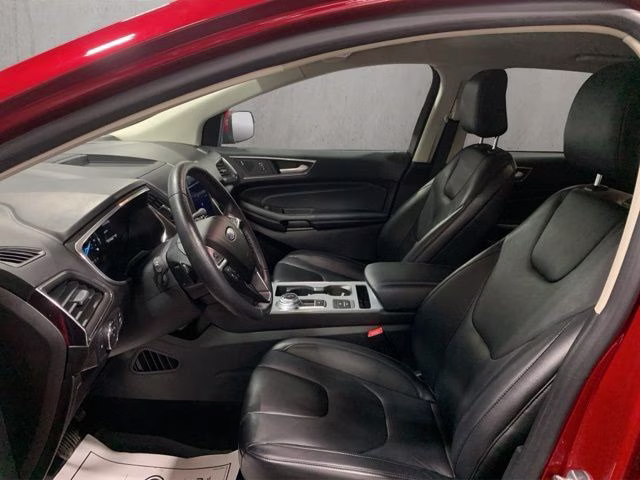2021 Rapid Red Metallic Tinted Clearcoat Ford Edge Titanium AWD SUV