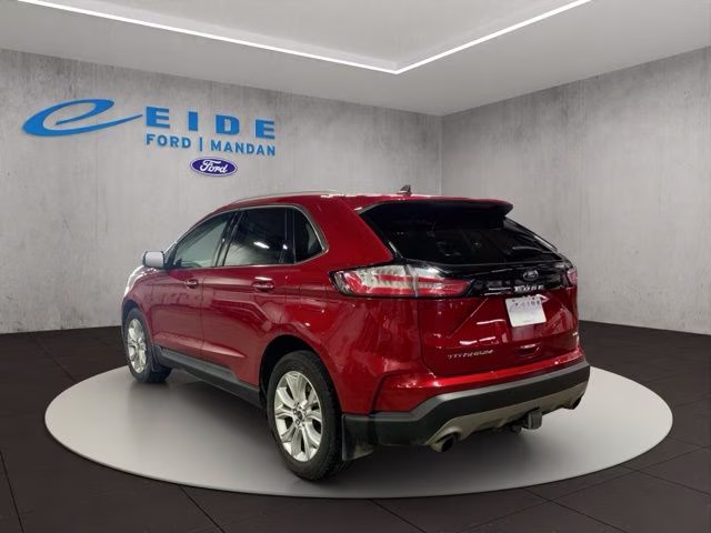 2021 Rapid Red Metallic Tinted Clearcoat Ford Edge Titanium AWD SUV