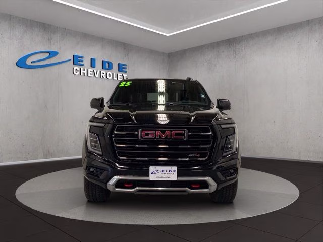 2025 Onyx Black GMC Yukon AT4 Ultimate 4X4 SUV