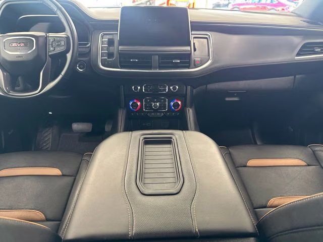 2023 Onyx Black GMC Yukon AT4 4X4 SUV