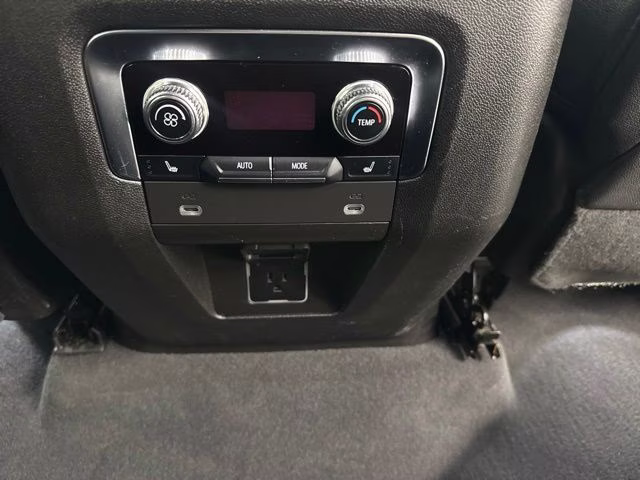 2023 Onyx Black GMC Yukon AT4 4X4 SUV